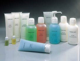 美容電器與化妝箱 現(xiàn)代化妝品存儲(chǔ)與應(yīng)用的完美結(jié)合