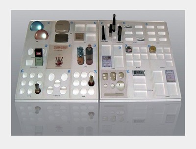 深圳源藝坊 專業定制化妝品亞克力展示架，助力品牌形象升級